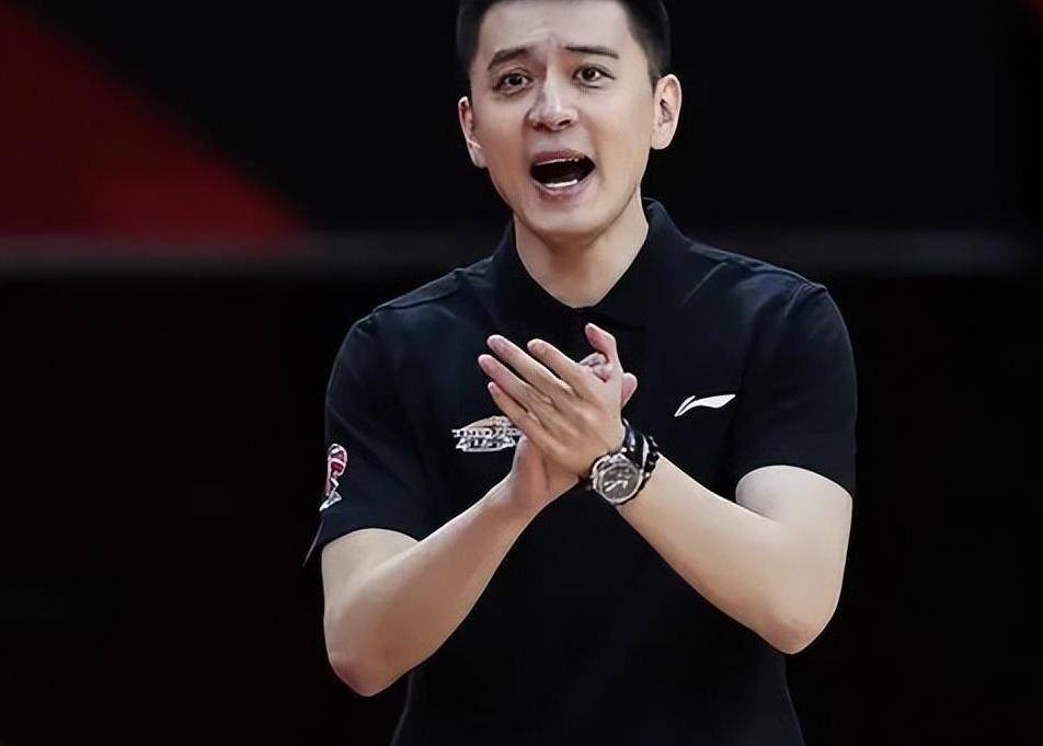 杨鸣回归cba?杨鸣被曝重新执教,山东队下血本领跑争夺战