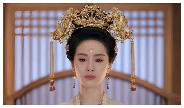 杨幂回应解约风波:圈内真相揭秘,杨超越的误会?_成绩