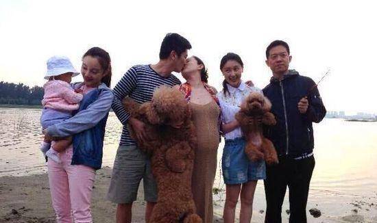 "泰迪姐妹团"现状:李小璐复出梦碎,杨幂混得最好,而她无人识_霍思燕