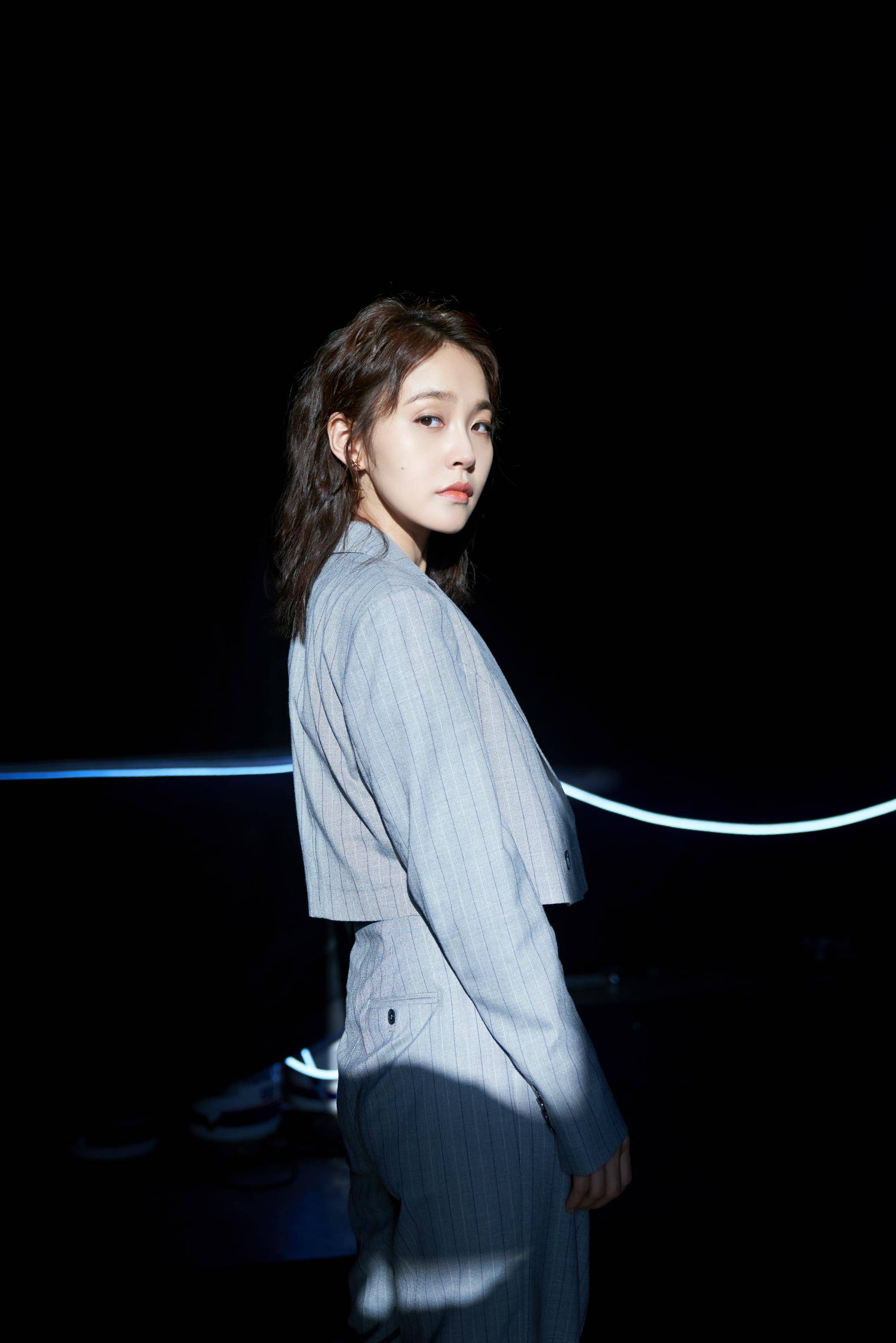 张佳宁换抖音头像,服饰遭韩国网友攻击,网友:太刚了吧我喜欢_文化