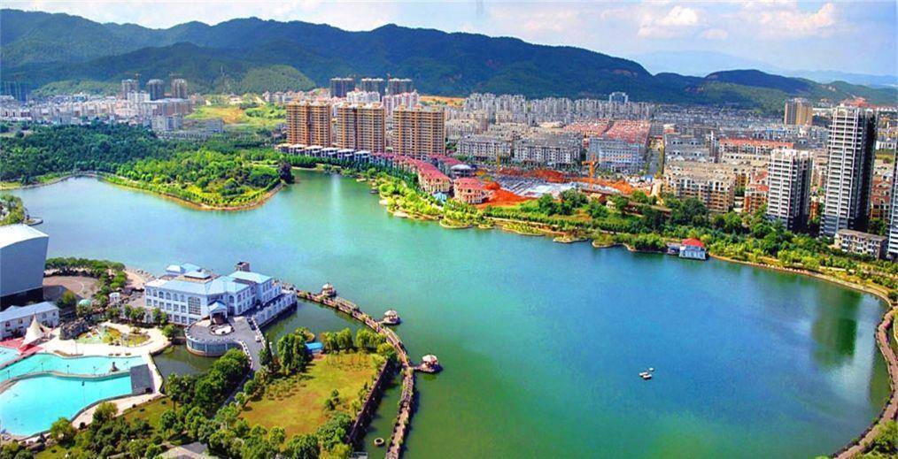 江西适合定居的3座城市,第一个被誉为"小杭州",省