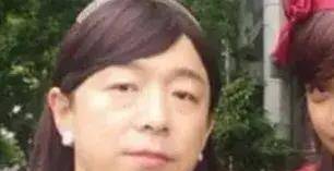 黄渤的"青岛贵妇"魅力:网友看成张艺兴妈妈_误会_女装_观众们