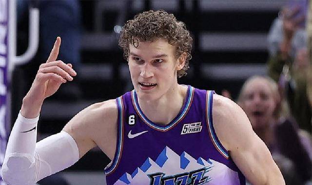 马尔卡宁33 11,亚历山大28 4,快船收大礼,西部格局改变_雷霆_爵士