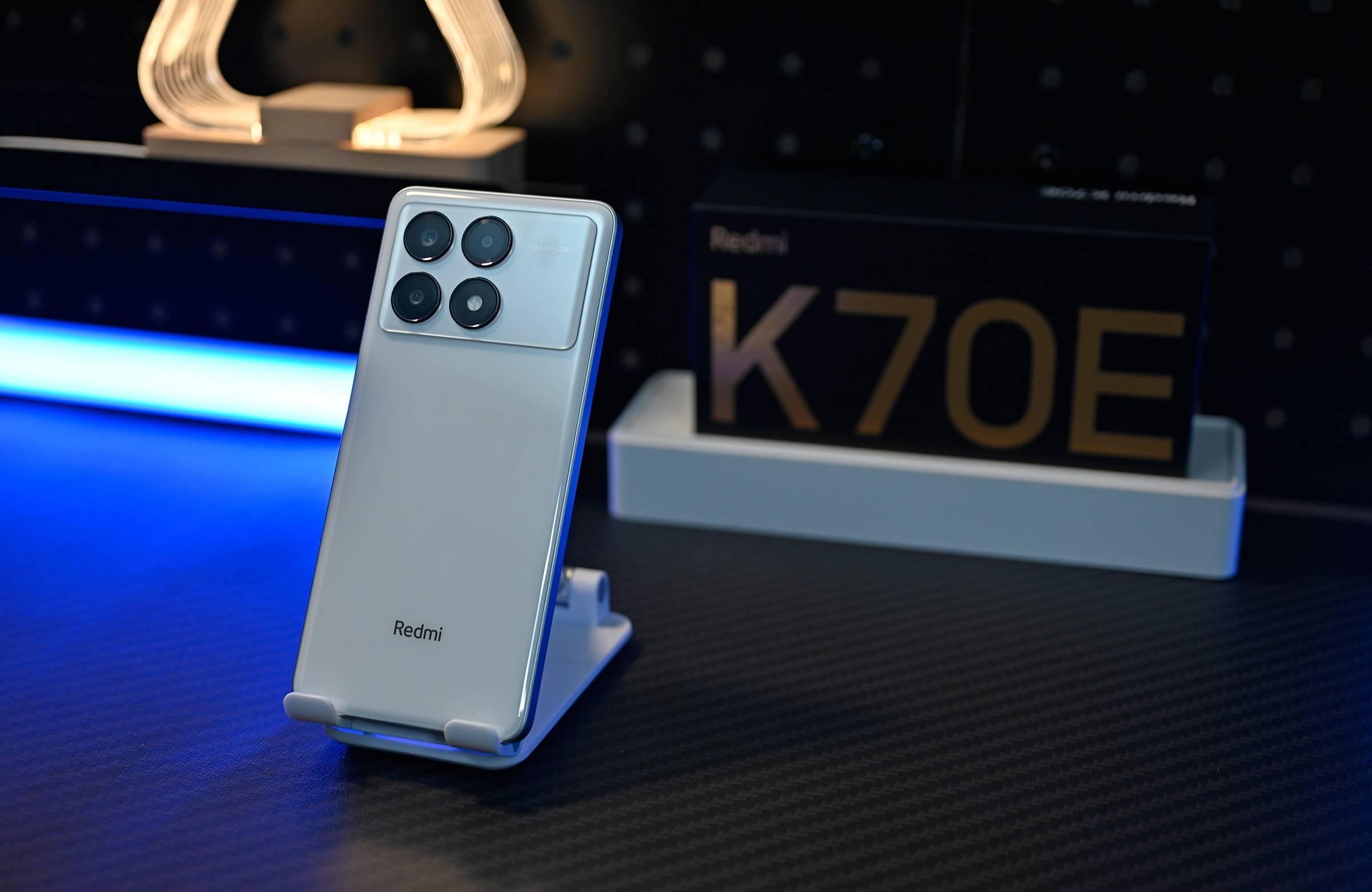 中端市场联发科表现不俗,红米oppo机型闪降迎新春,最