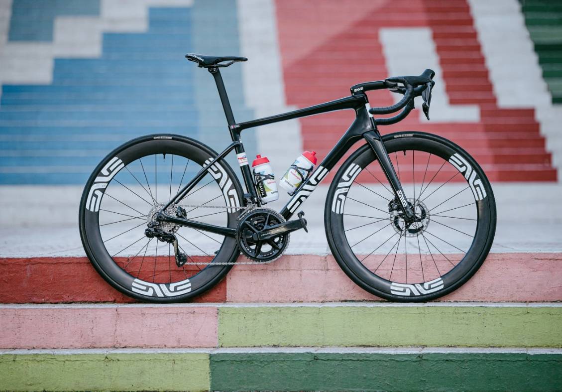 奔赴世巡赛 enve携手道达尔能源车队征战新赛季_搜狐汽车_搜狐网