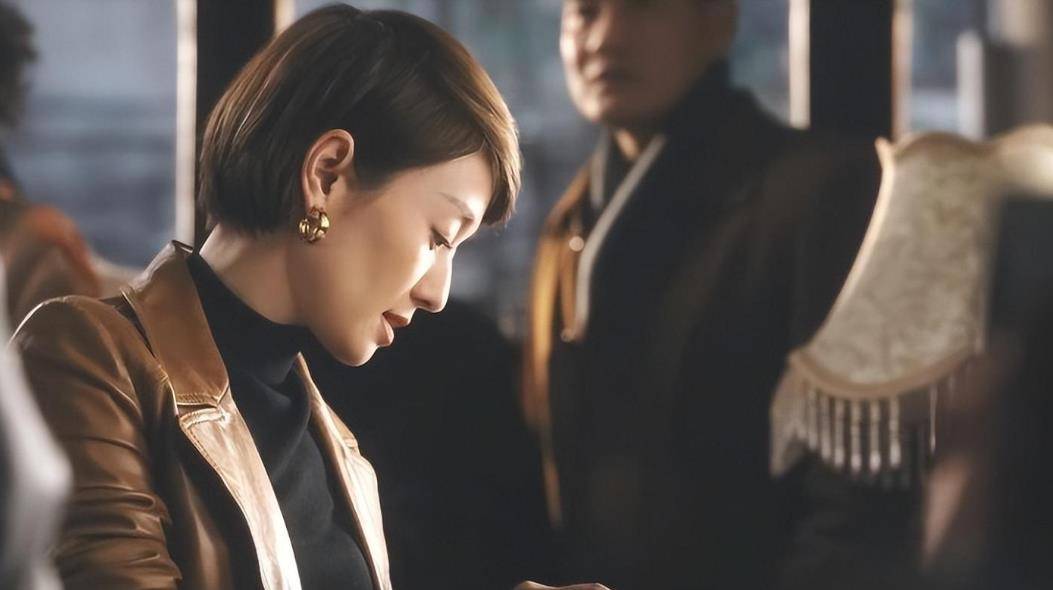 玲子永远不知,强总为何会因自己不愿给5分钟约会而瞬间泪崩?