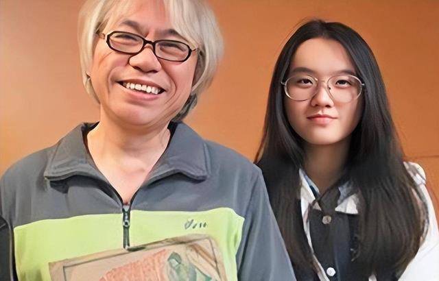 年轻女孩不惜与全家决裂,嫁大40岁老公,现状如何_林靖恩_李坤城_父亲