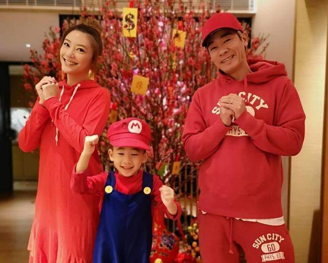 应采儿二胎出生,陈小春"女儿梦落空"?网友:会有三胎吗