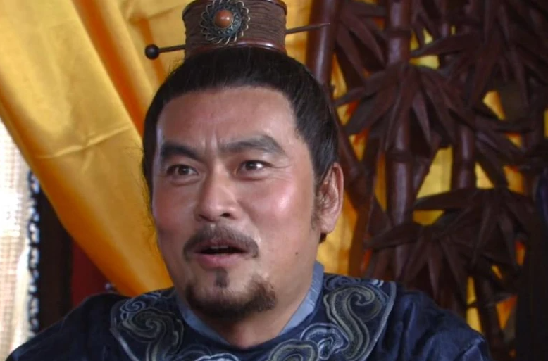 汤和不愿帮朱元璋猎杀黑熊,亲信们不解,汤和:熊字拆开