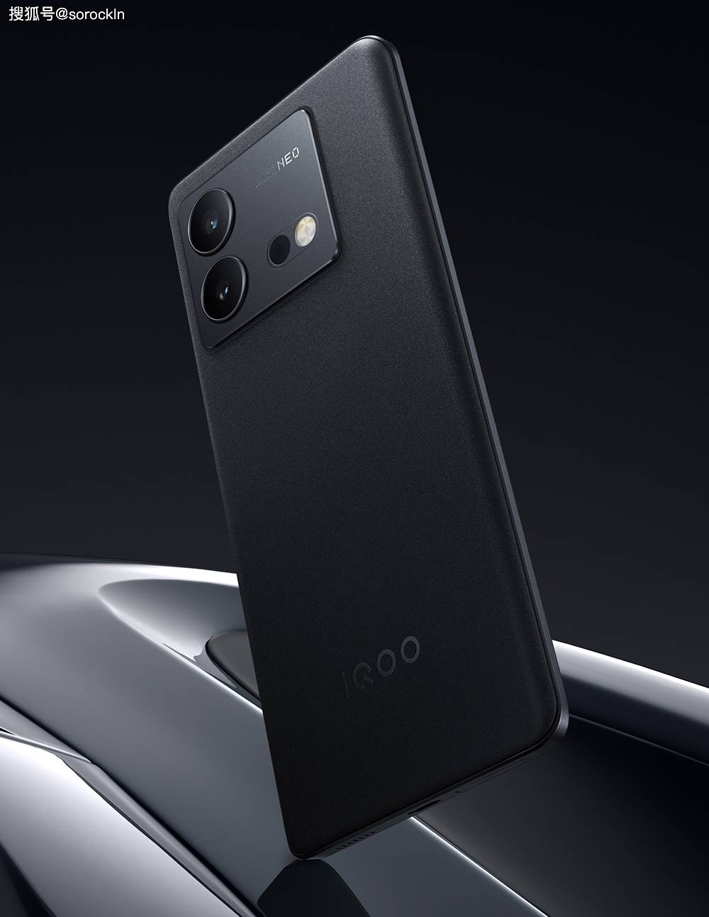 vivo没有自研处理器的能力,却通过与联发科合作,拿到天玑旗舰芯片的