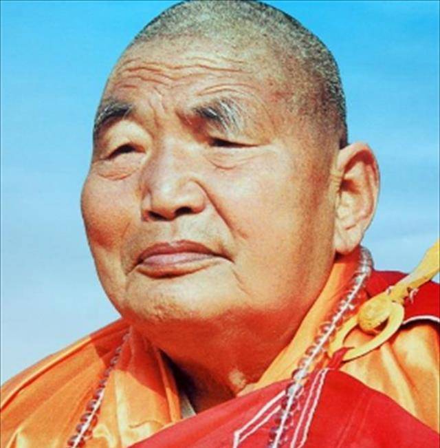 12岁出家为僧,63岁担任少林寺住持,武功盖世被称:少林拳王