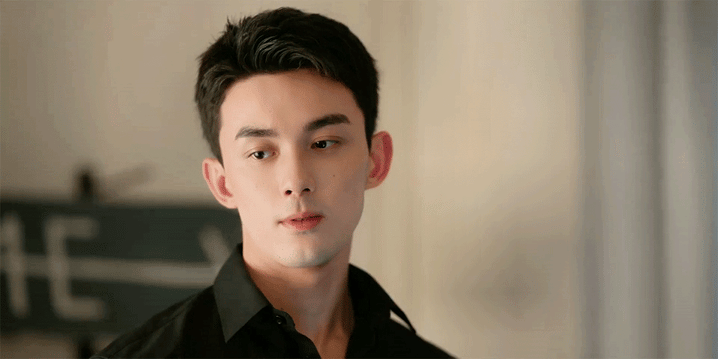 网吐槽缺乏性张力,吴磊硬凹成熟人设被批_观众_暴雪_网友