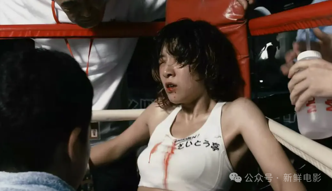 这部电影不仅是一部关于体育竞技的电影,更是一部关于人性和自我发现