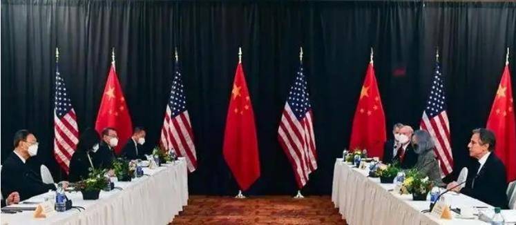 中俄伊三角联盟成形,首次出手令