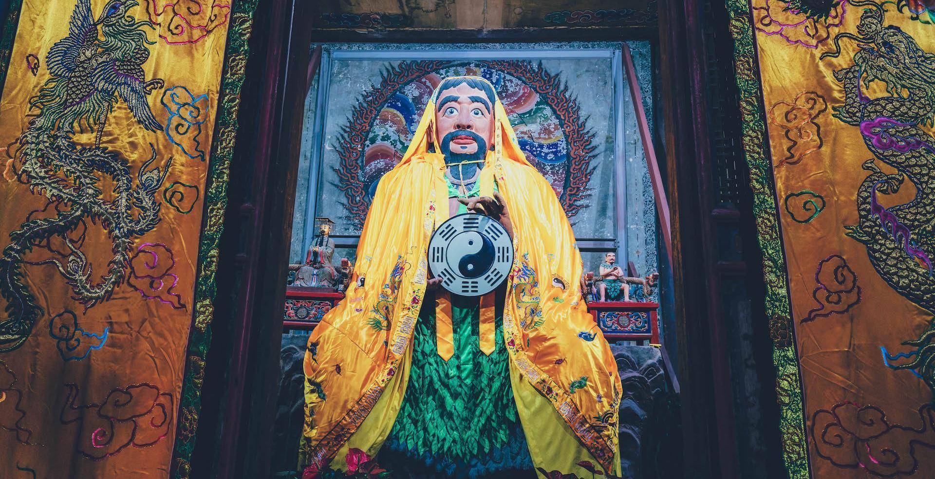 甘肃天水这个小镇,曾是丝绸之路中转站,以夜光杯闻名,