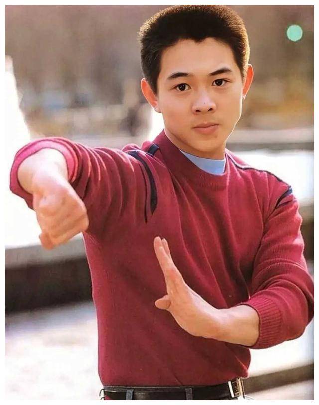 李连杰:"功夫皇帝"令人难辨,如今何以?_生活_艺术_传奇