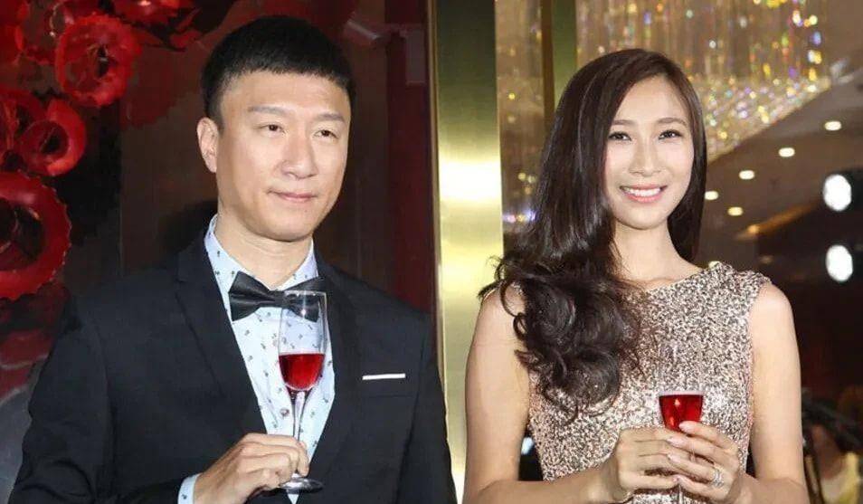孙红雷和李小冉拍吻戏,拍完连吐了几天后说:以后再也不拍吻戏了_影响