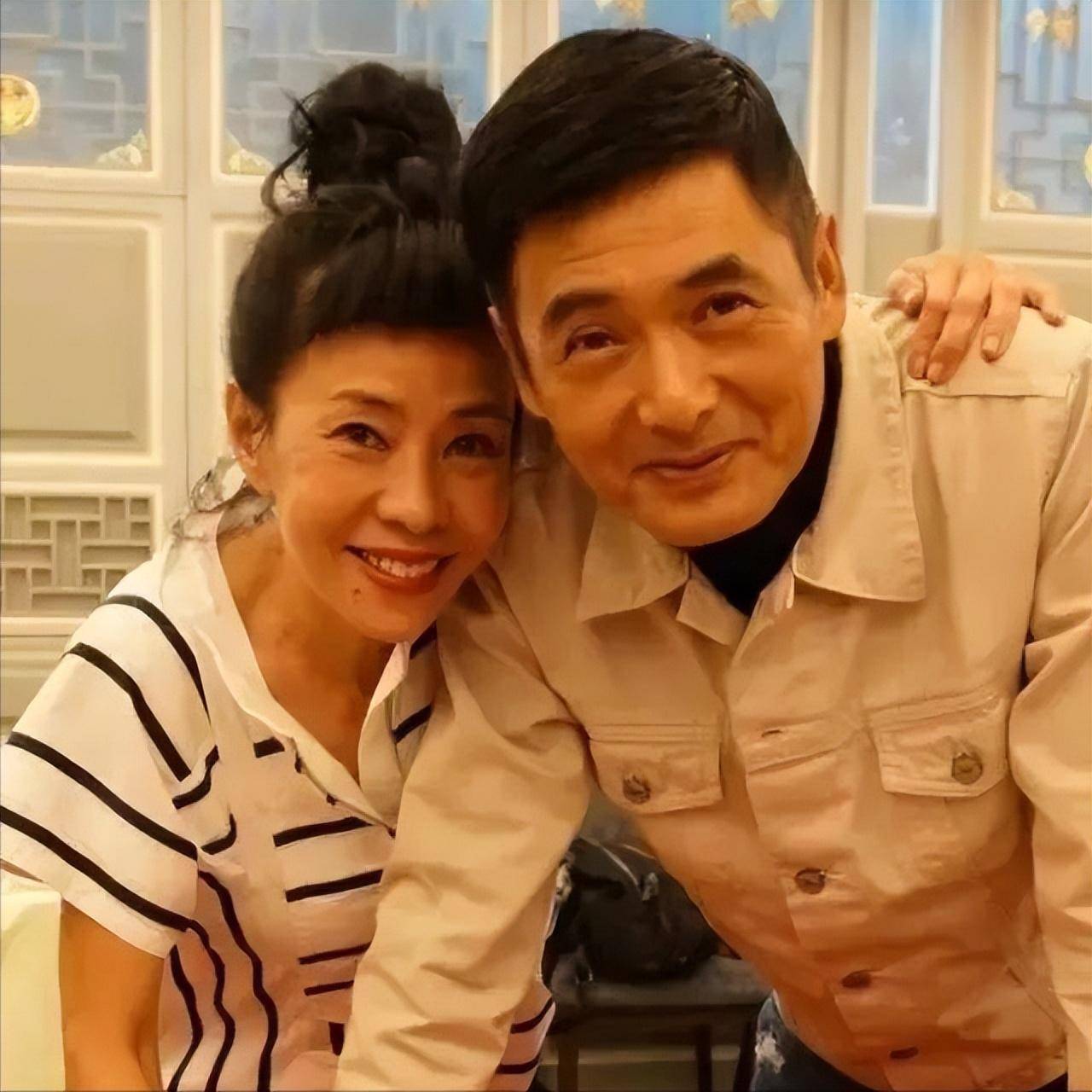 6对丁克夫妻现状,有人丁克至老,有人追悔莫及,最大73最小49_康辉_妻子