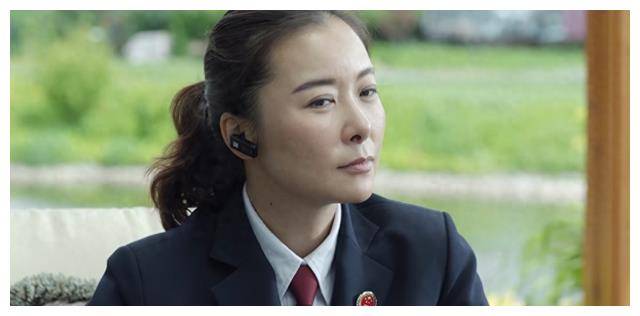 在电视剧《人民的名义》中,有一个角色叫陆亦可,她是汉东省检察院侦查