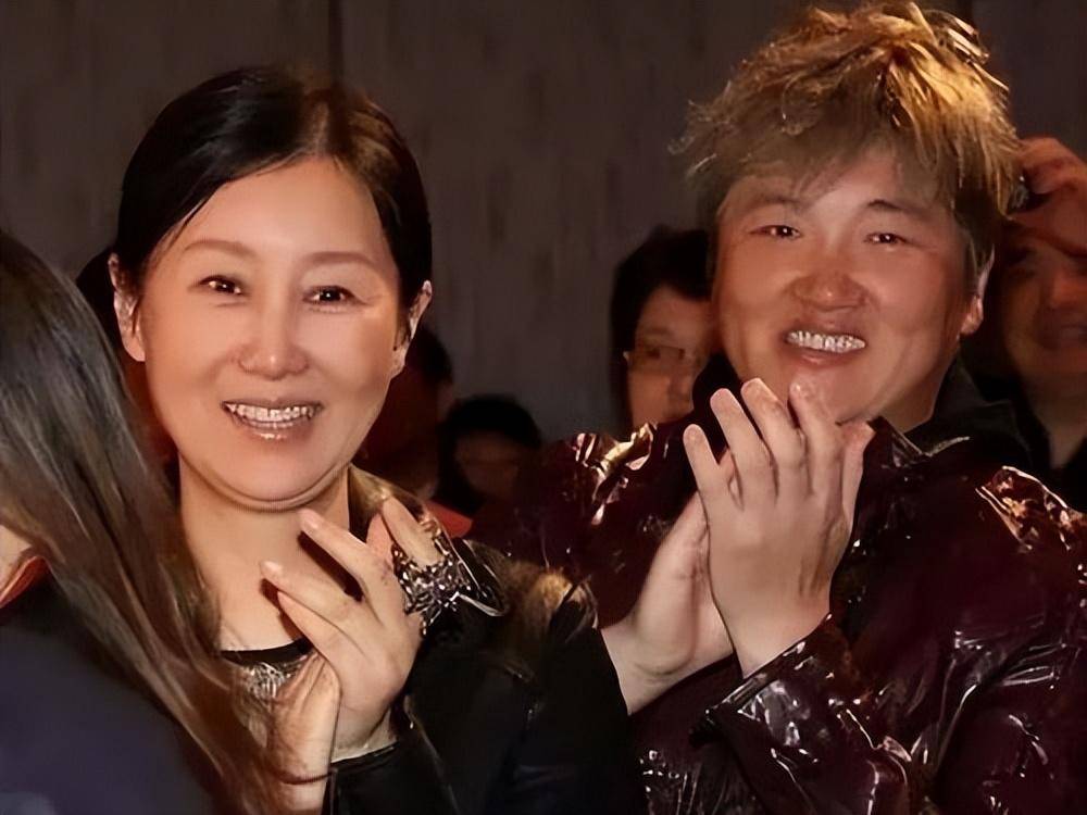 孙楠:3段感情两次不忠,出轨主持人潘蔚,抛弃刚生二胎的买红妹_辛欣