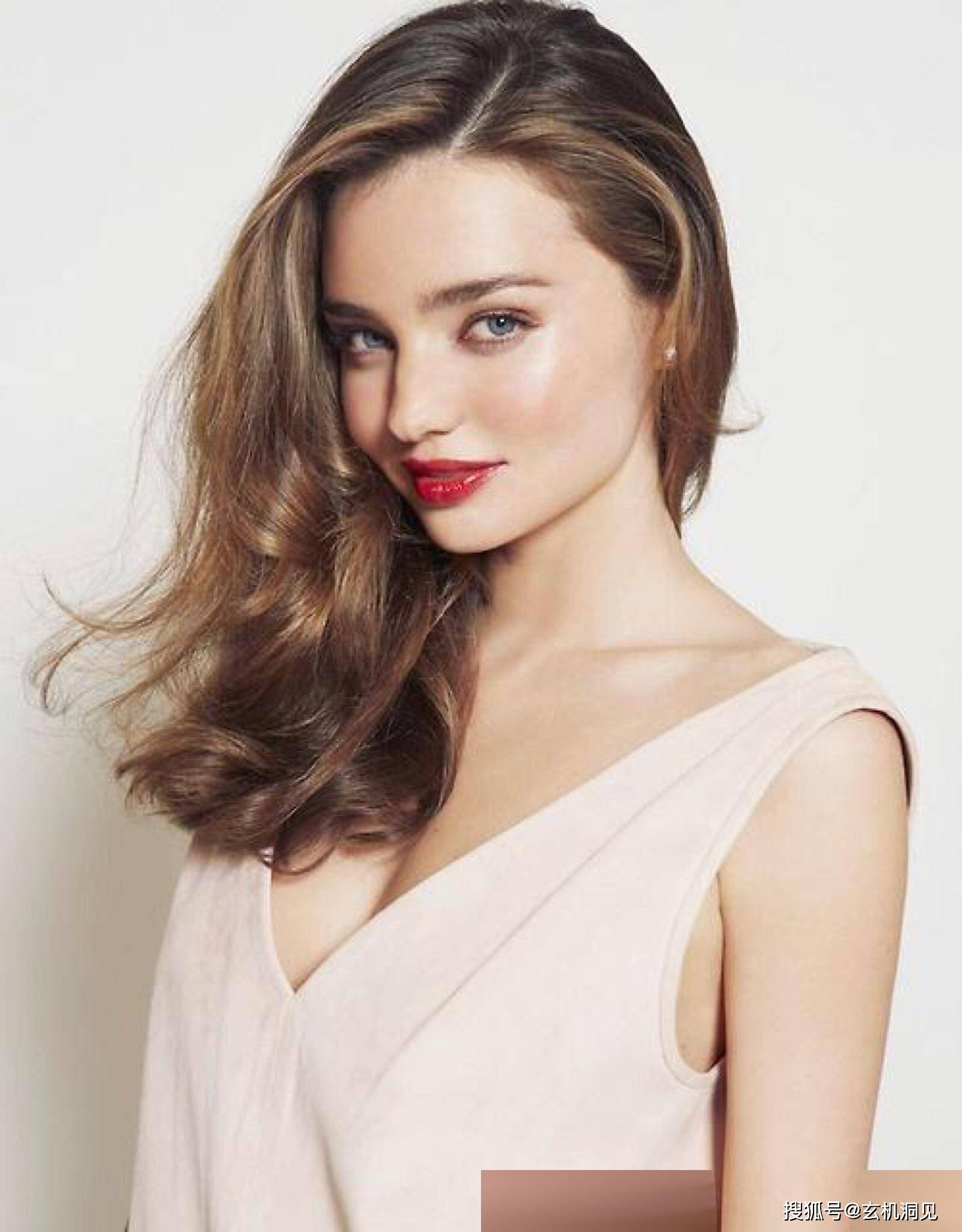 世界级尤物米兰达可儿,惊艳全球的完美身材写真曝光!_魅力_生活_方式