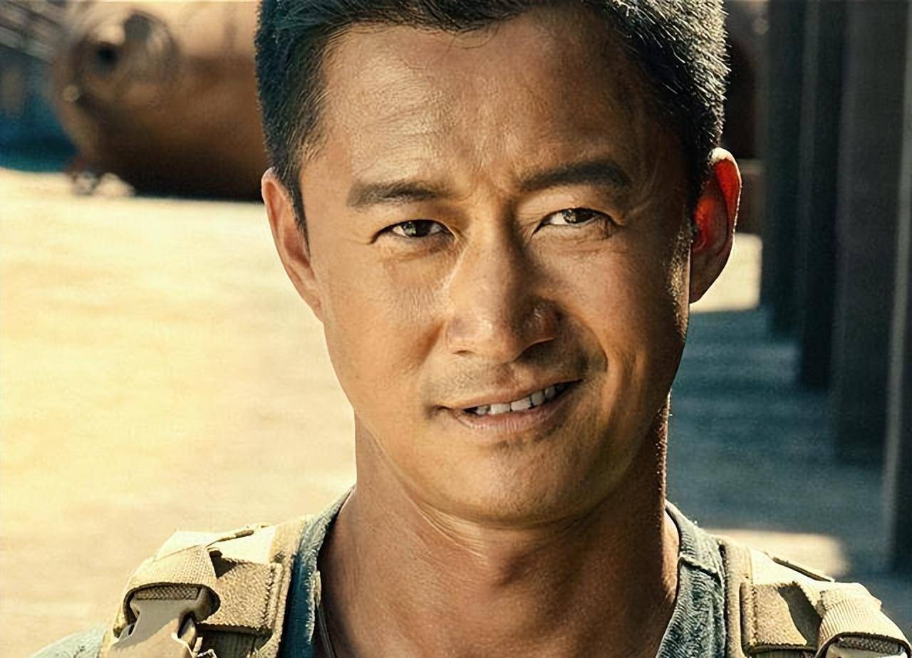 翻白眼皱眉神态敷衍,微表情分析,吴京谢楠为何走到如今这一步_李连杰