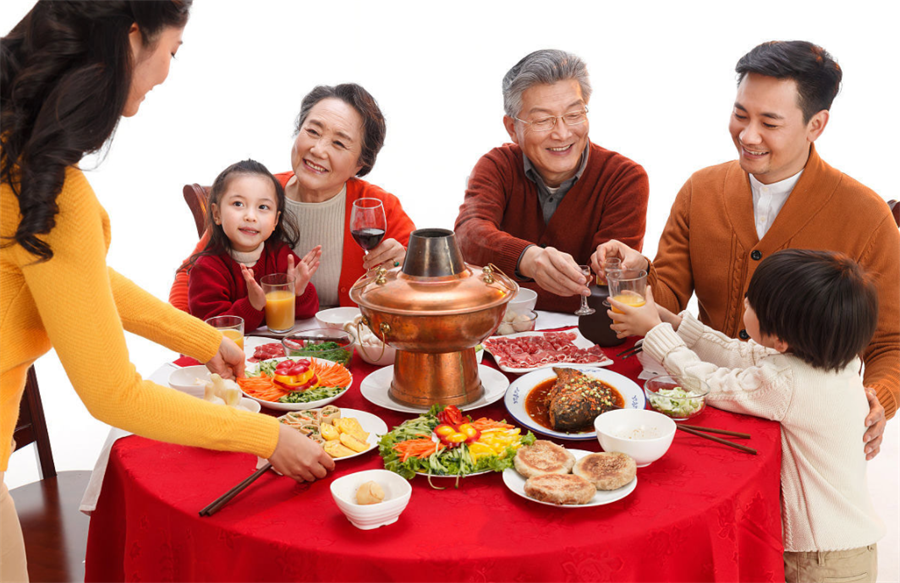 春节走亲访友,这些基本礼仪,请提前教娃学会_孩子_父母_亲朋好友