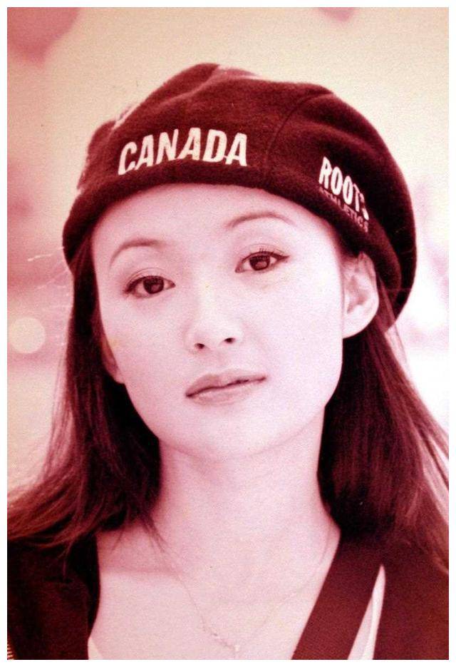 15岁成名的池华琼:爱情洁癖48岁未婚单身