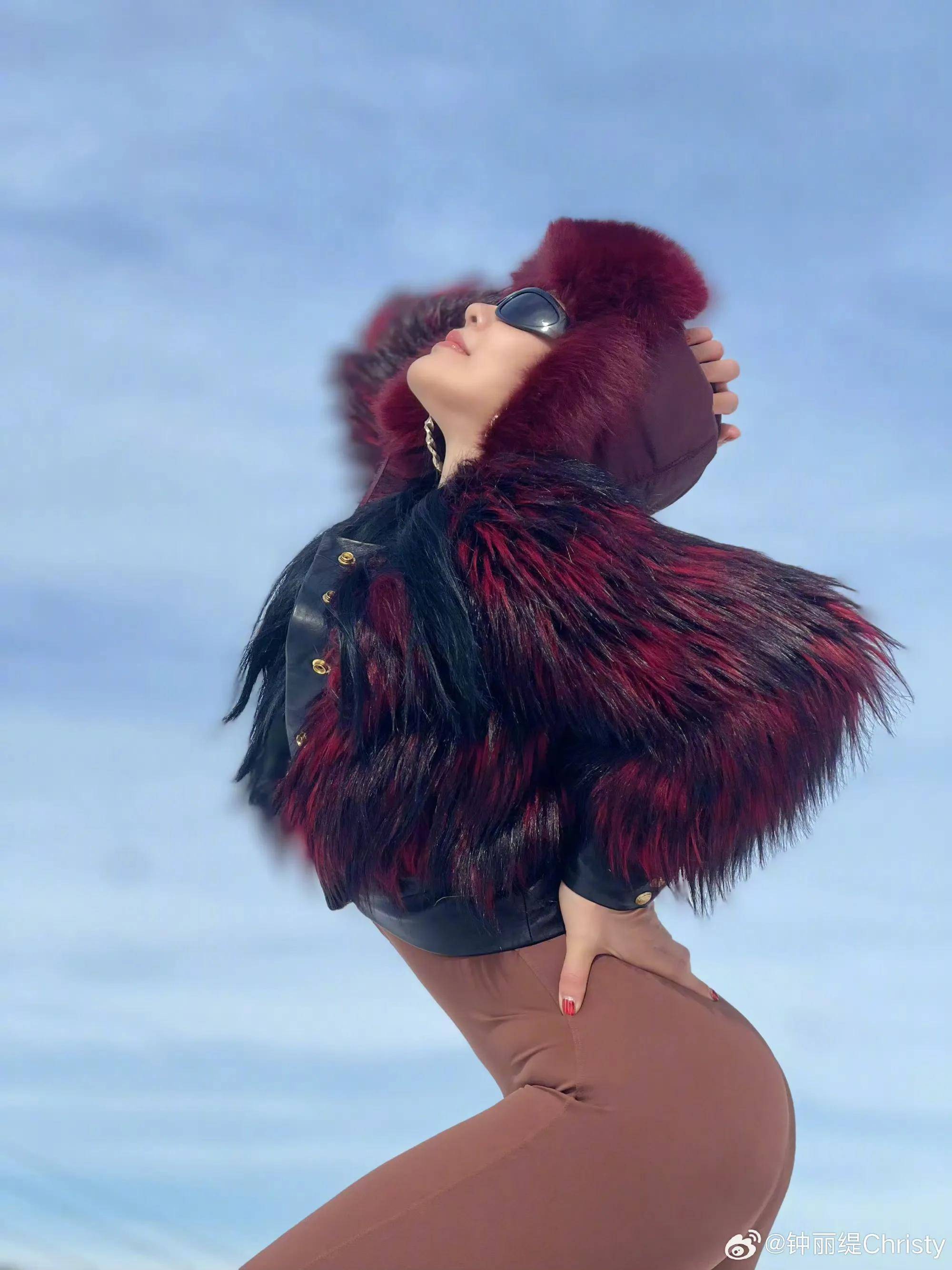 杨紫娇俏状态好,杨幂红衣秀长腿,杨颖不敢出来_王鸥_本人_时尚