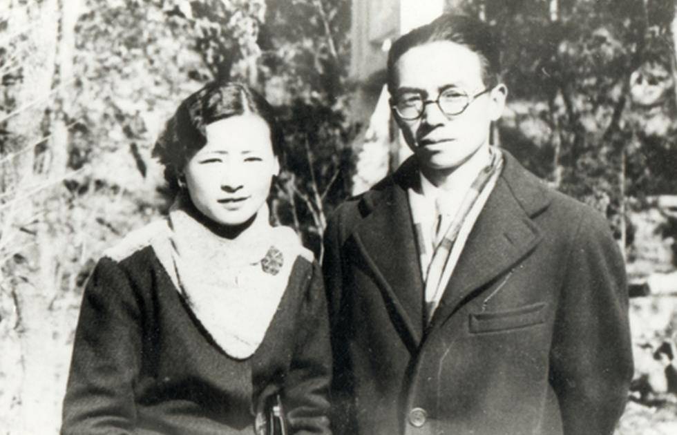 而王桂荃本来是被卖到李蕙仙家做佣人的,不过李蕙仙看她做事勤快,就让