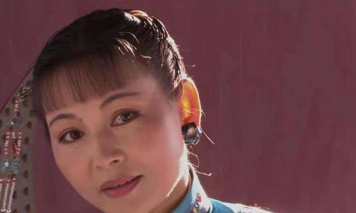 大宅门没爹没妈,舍不得吃肉的白玉芬,凭啥成为命最好