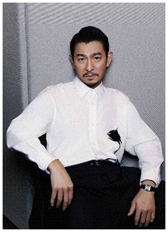 曝光!62岁刘德华与赖文慧终曝恋情!惊爆结婚证外的真相揭晓!