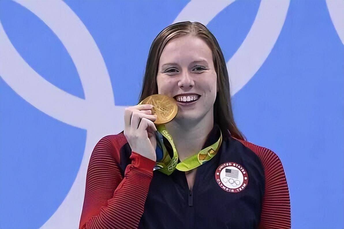 东京奥运会女子蛙泳100米冠军是美国的莉迪亚·雅各比.