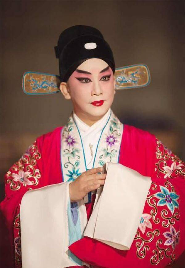国家京剧院几位年过五旬的单身名家:李胜素,董圆圆,宋小川_表演_朱虹