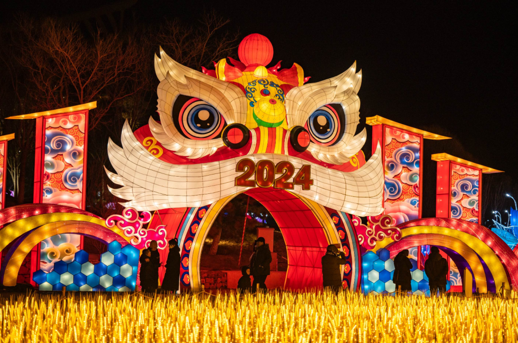 过大年,来延庆~世园公园灯火辉煌迷人醉~_花灯_传统_游客
