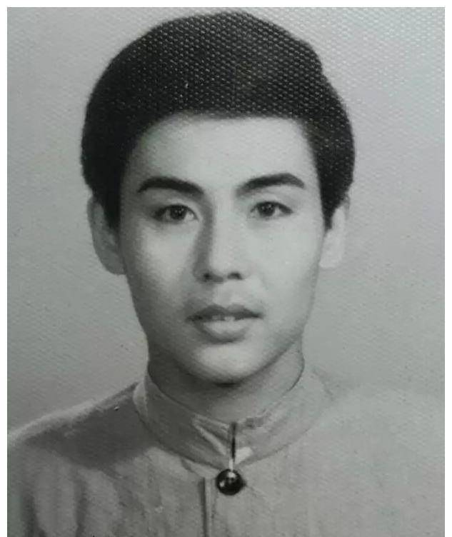 赵长军:洪金宝的好朋友,李连杰的竞争对手,甄子丹的师父_武术_张鑫炎