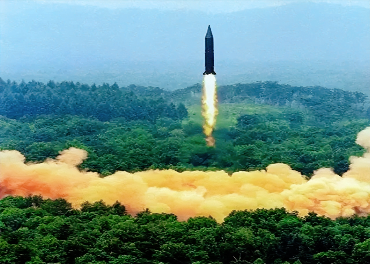 中国顶尖核武器东风41,射程1.4万公里,可痛击一切来犯者!