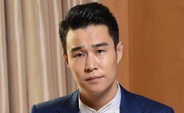 一夜爆红的小沈阳,为什么突然就销声匿迹了,他到底了?