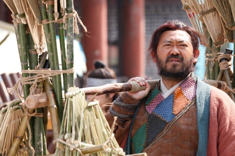 隋唐演义中十大不同风格特点的人物,你最喜欢哪一位?