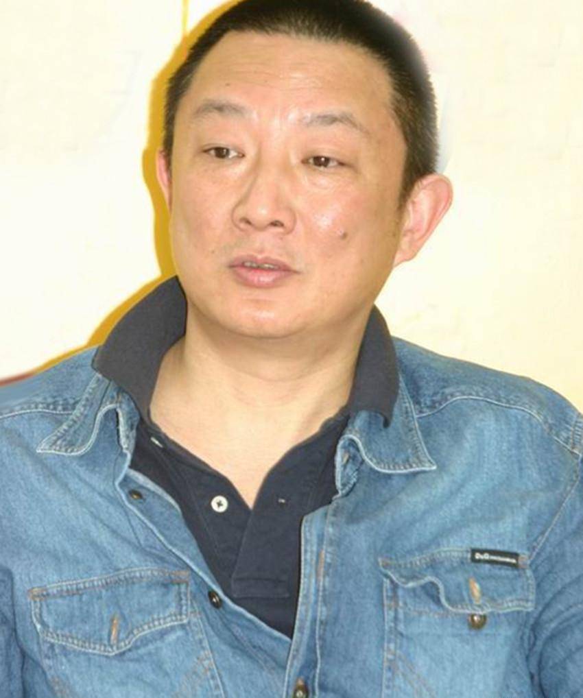 "正剧"导演张黎,一生潇洒经历5次婚姻,不忠诚对象全是"宠儿"_作品