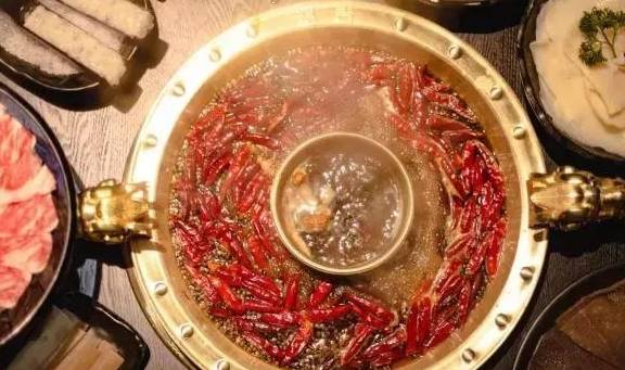 平均排队时间:5小时——————————哥老官自从"老鼠"风波后