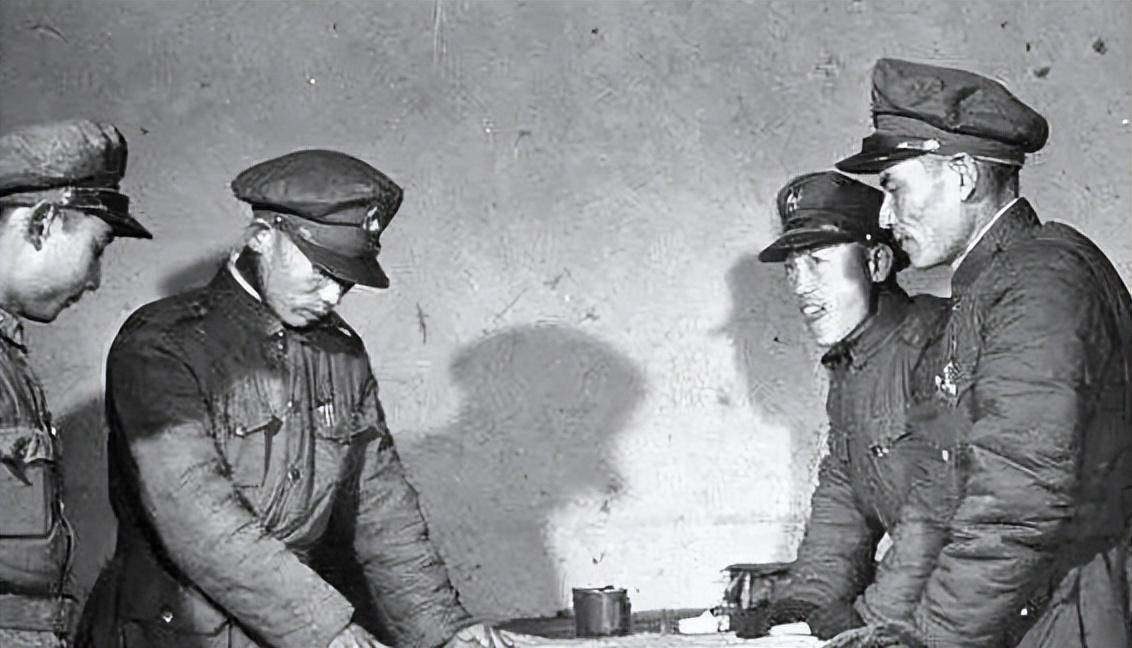 一仗缴获1700多挺轻机枪,这波"大礼",能装备多少野战?