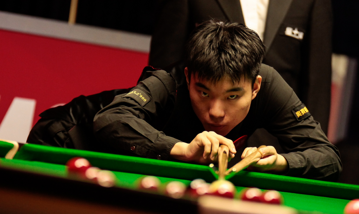 此番面对斯莱瑟,范争一也是3-4败下阵来,而从