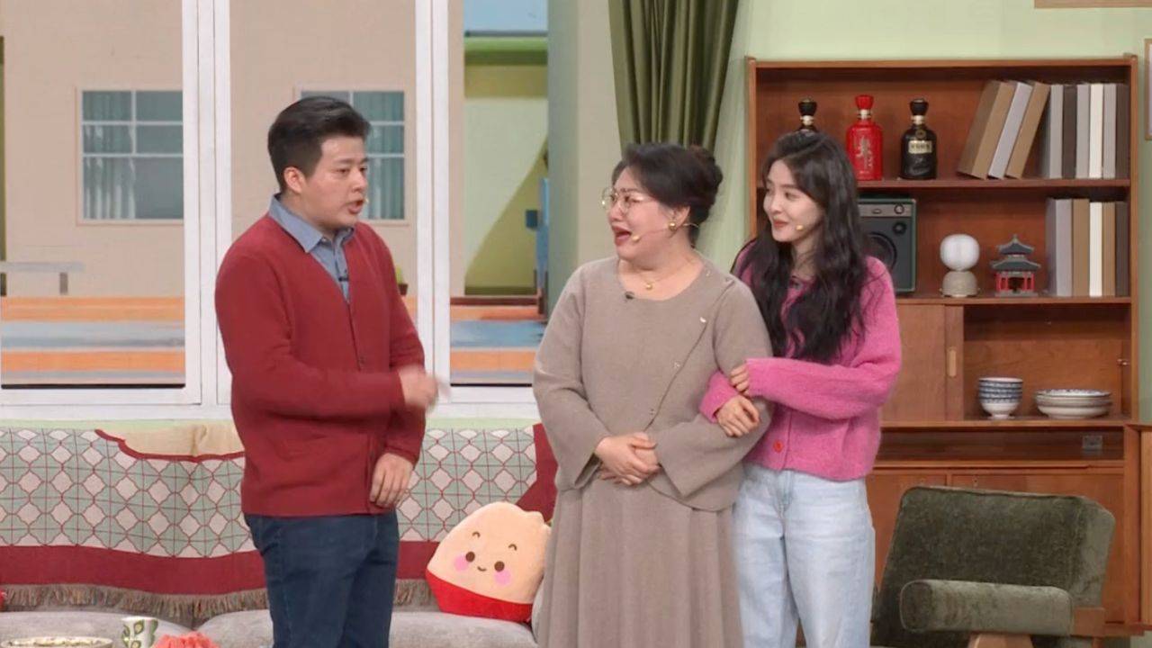 同样是高情商,同样是憨憨的可爱模样,蒋诗萌被大家称之为"贾玲的接班