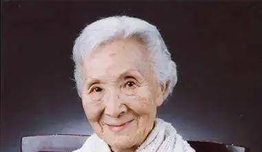 两人很快相识相恋,结婚没多久就有了一个可爱的女儿,名为郭芹.