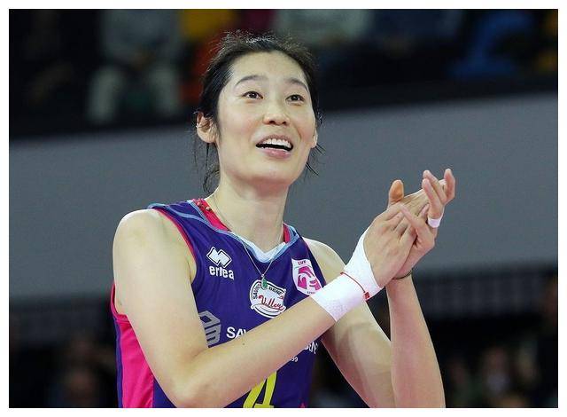 朱婷不回国,中国女排否认传闻!下赛季将继续留队,引