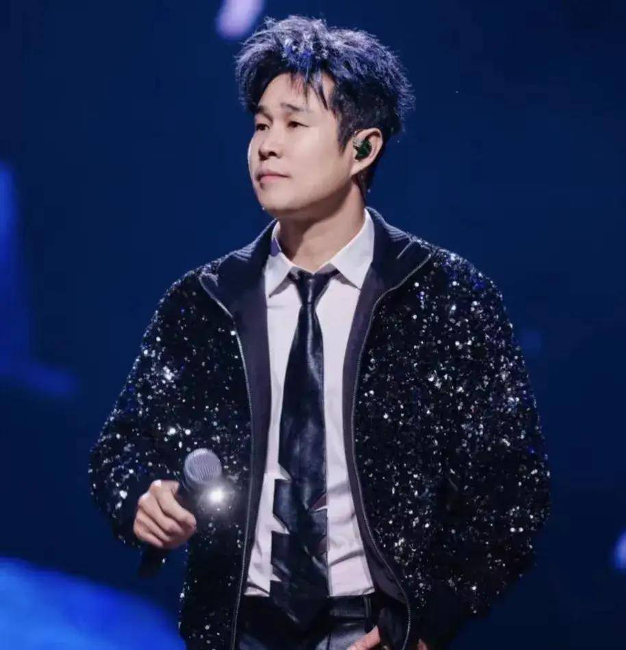 小沈阳与《东北民谣》:音乐与情感的碰撞,共筑东北人的文化骄傲_生活