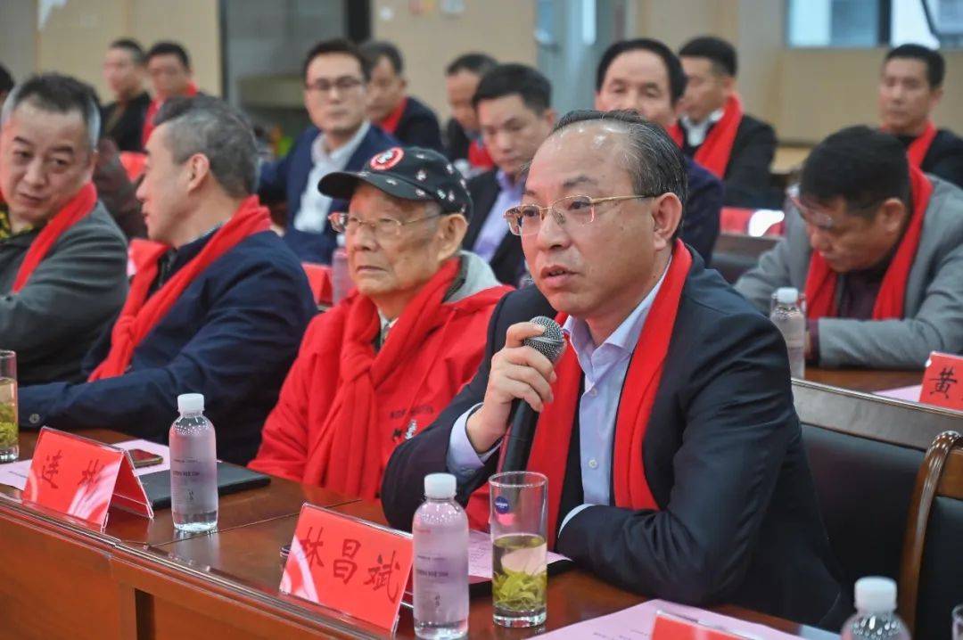 浙江省乐清市芙蓉镇举办"汇聚乡贤心 共筑发展梦"新春乡贤座谈会_家乡