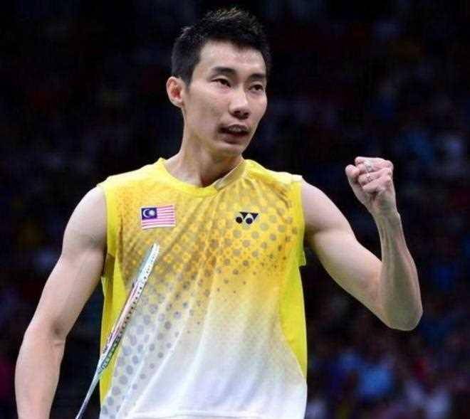 "悲情英雄"李宗伟:为治病症电疗33次喉咙全烂,吃饭时