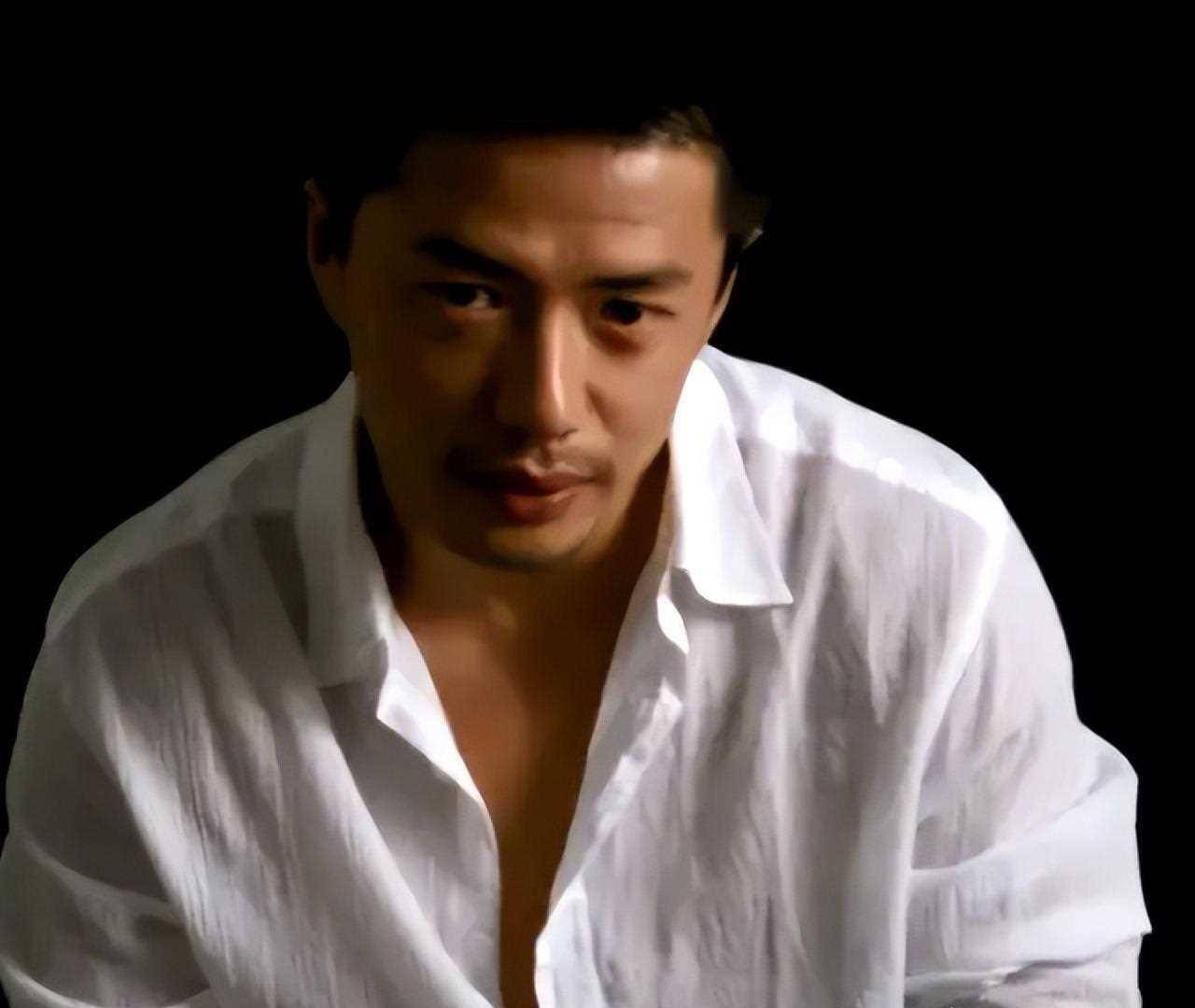 段奕宏和王瑾的故事激励着每个渴望幸福的灵魂.